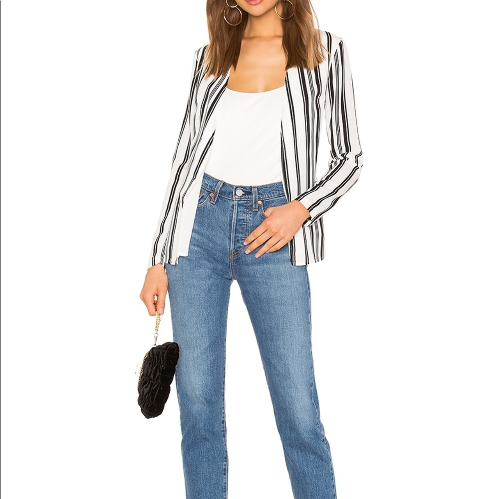 Waist tie blazer